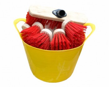 Bucket of 11in Stiff Red PVC Bristle Brush Heads With Sockets
